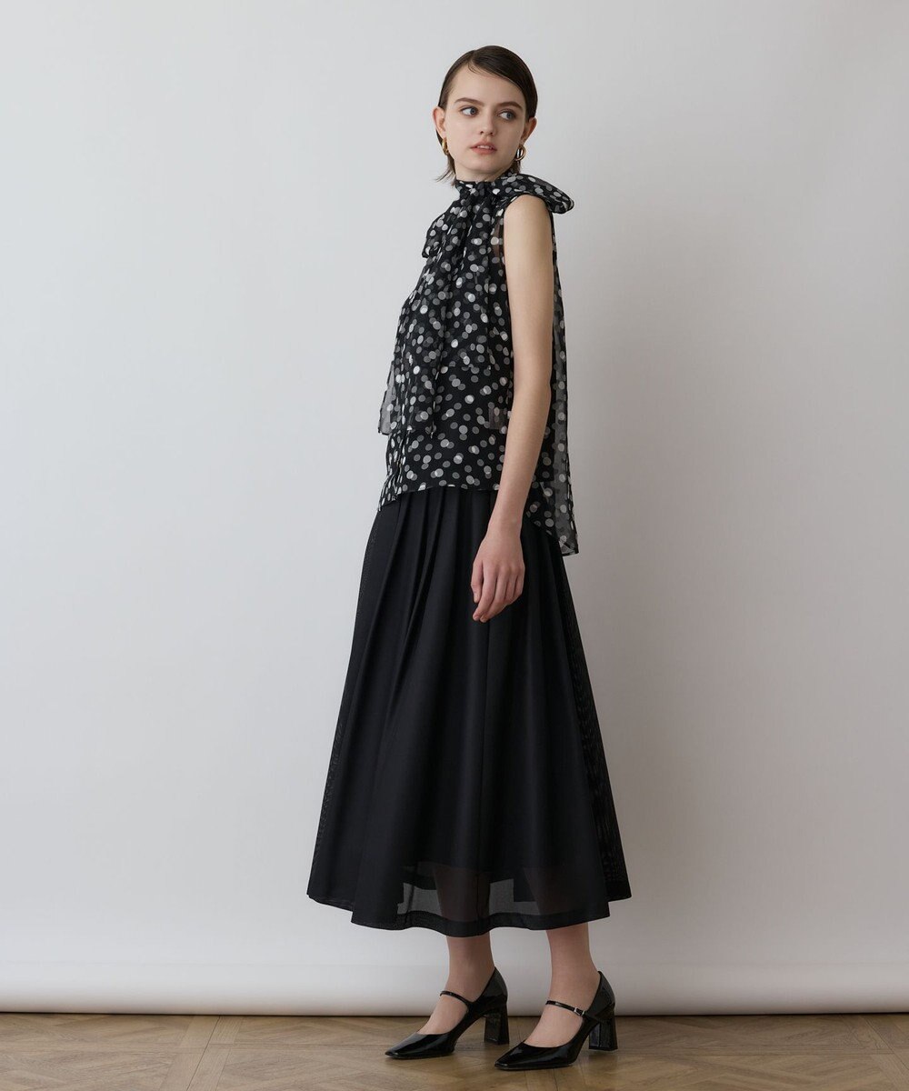 GRACE CONTINENTAL ドットオパールボウタイノースリーブ