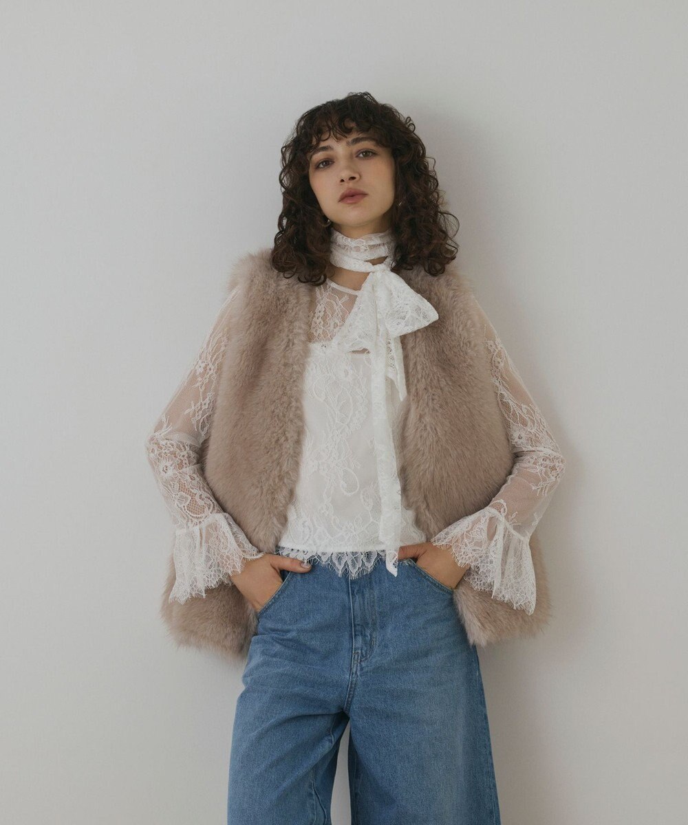 GRACE CONTINENTAL フェイクフォックスファ－ベスト 