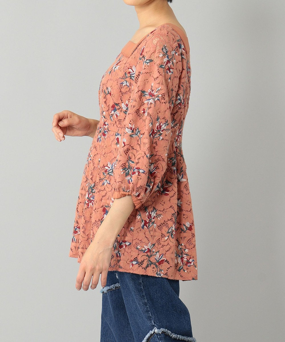 レース刺繍スクエアネックトップ / GRACE CONTINENTAL | GRACE
