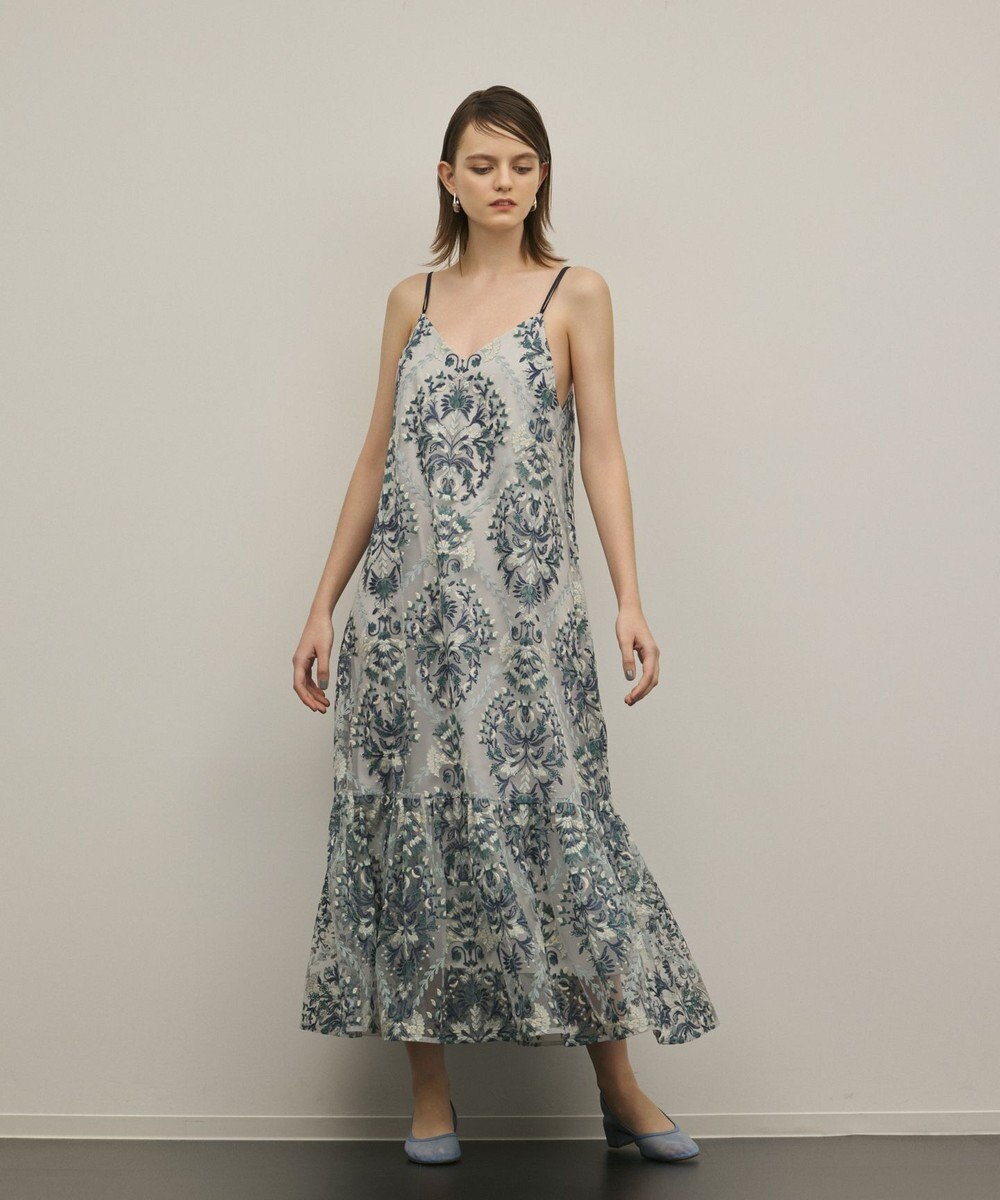 GRACE CONTINENTAL オーナメントembワンピース 