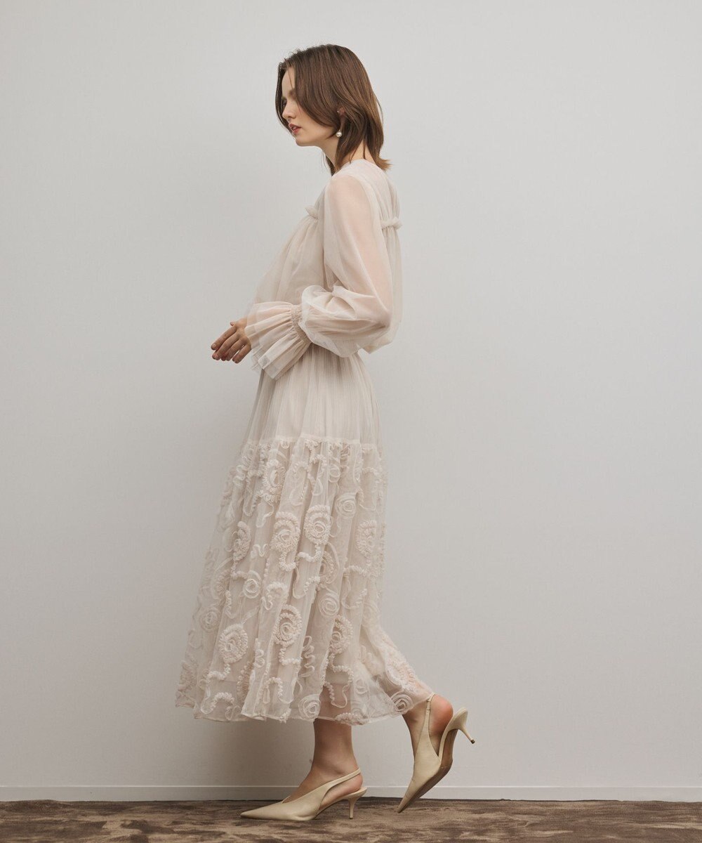 GRACE CONTINENTAL 刺繍チュールスカート 