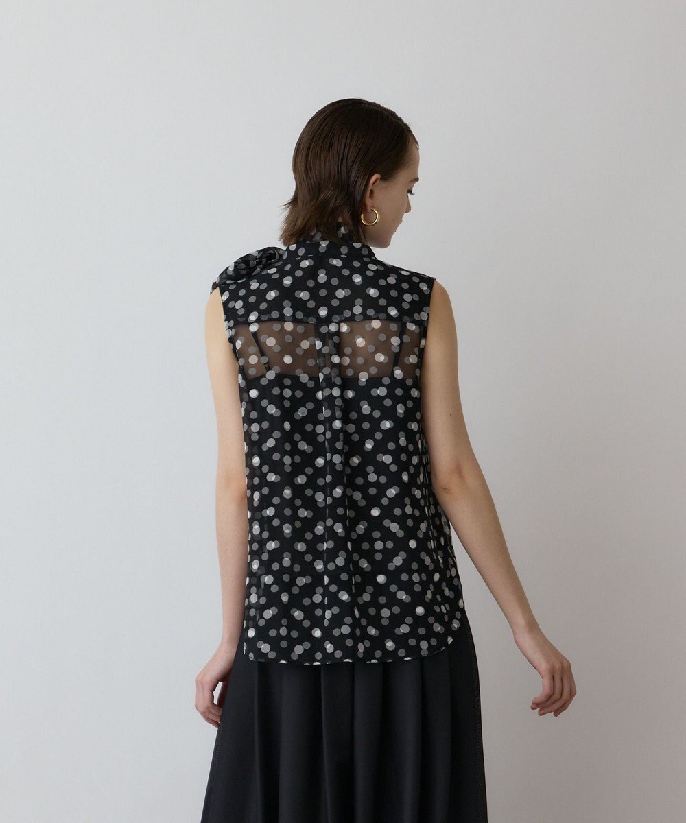 GRACE CONTINENTAL ドットオパールボウタイノースリーブ