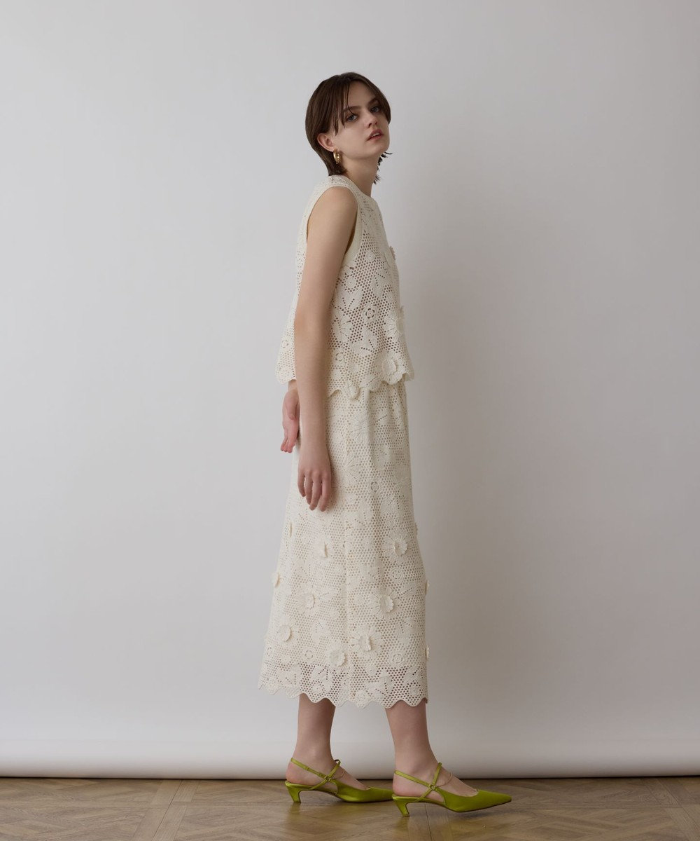 GRACE CONTINENTAL クロシュ刺繍スカート