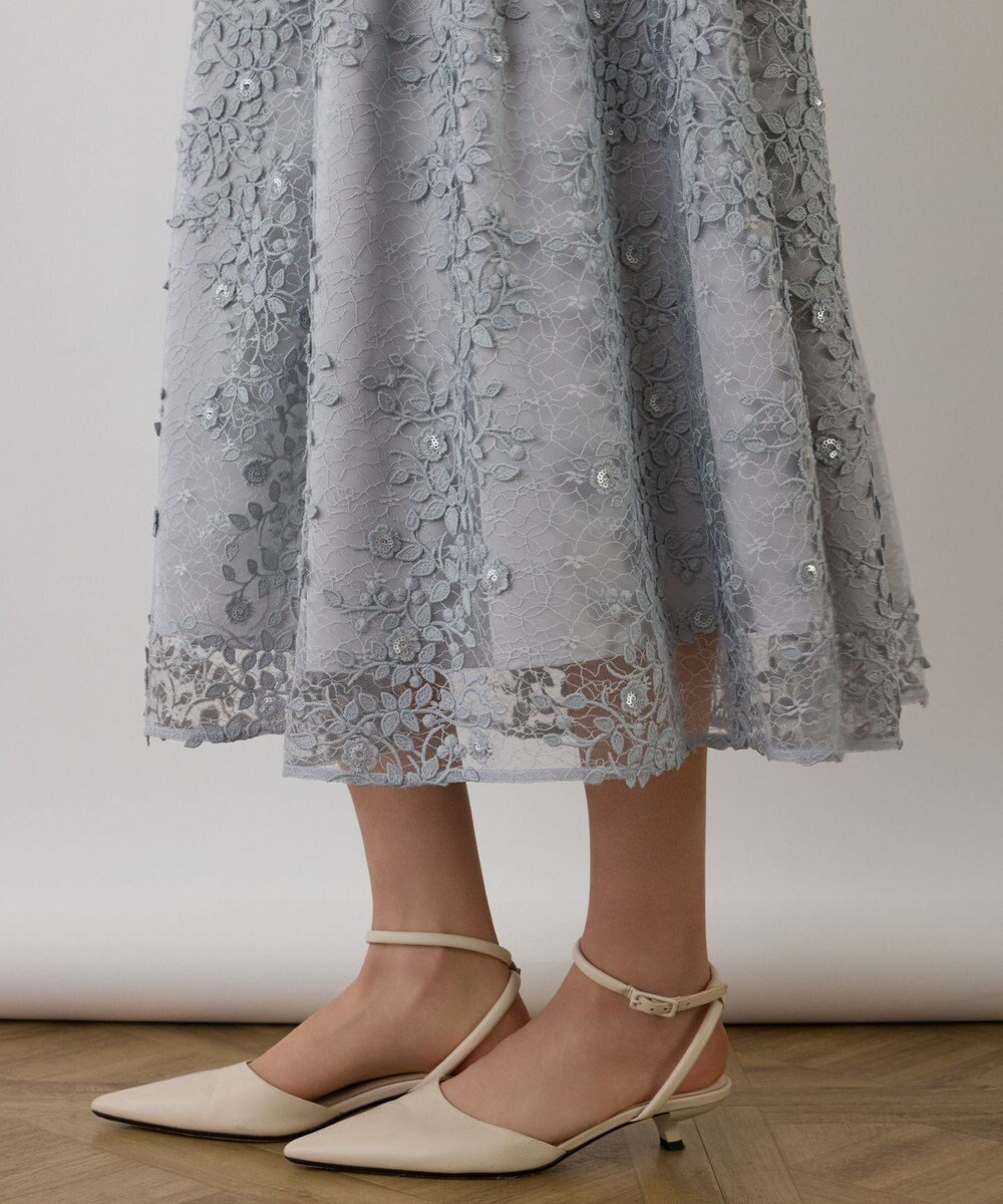 GRACE CONTINENTAL フラワーライン刺繍ワンピース