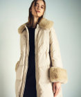 GRACE CONTINENTAL ファーパーツ付ロングダウン
