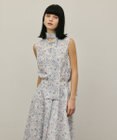 GRACE CONTINENTAL シアーフラワープリントジャガードブラウス