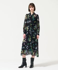 GRACE CONTINENTAL フラワープリントボウタイ付ワンピース ブラック
