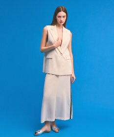 GRACE CONTINENTAL トリアセテーラードジレ