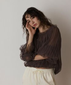 GRACE CONTINENTAL チュールプリーツトップ