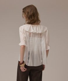 GRACE CONTINENTAL コットンフリルカラーブラウス