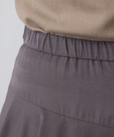 GRACE CONTINENTAL イレヘムサテンスカート