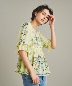 フラワー装飾パフスリーブクロップドトップ フラワー刺繍パフトップ / GRACE CONTINENTAL | GRACE