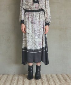 GRACE CONTINENTAL パリスカーフプリントスカート