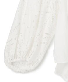 GRACE CONTINENTAL ヤシ柄カットワークトップ