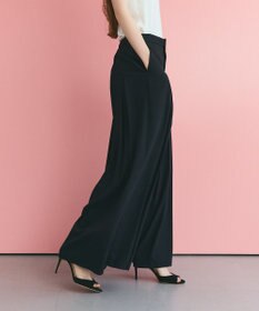 GRACE CONTINENTAL ボックスプリーツパンツ