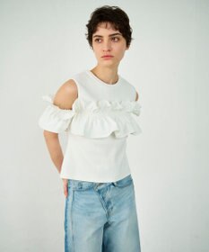 GRACE CONTINENTAL フリルリブカットトップ