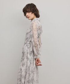 GRACE CONTINENTAL 【オンラインストア・梅田阪急店限定】フラワープリントプリーツワンピース