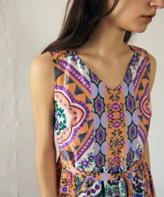 GRACE CONTINENTAL パネルプリントティアードワンピース