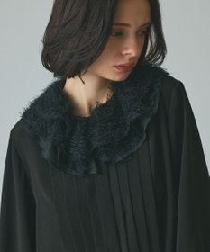 GRACE CONTINENTAL フェザーチュールカラーブラウス ブラック