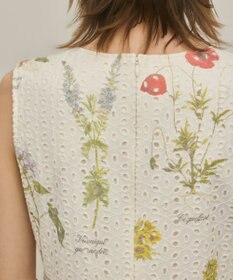 GRACE CONTINENTAL カットワークプリントワンピース