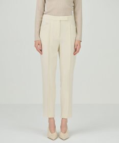 GRACE CONTINENTAL スリムテーパーパンツ キナリ