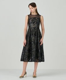 GRACE CONTINENTAL スパンコールエンブロイダリードレス