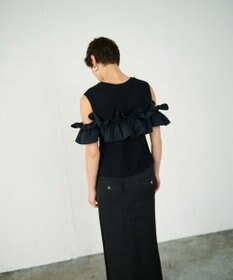 GRACE CONTINENTAL フリルリブカットトップ