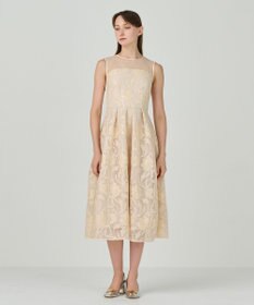 GRACE CONTINENTAL スパンコールエンブロイダリードレス