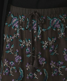 GRACE CONTINENTAL サラサ刺繍チュールスカート