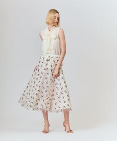 GRACE CONTINENTAL リネンライクボウタイノースリーブ