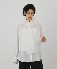 GRACE CONTINENTAL フリルタイ付シャツ ホワイト
