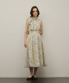 GRACE CONTINENTAL シアーフラワープリントジャガードフレアスカート