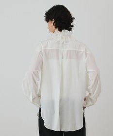 GRACE CONTINENTAL フリルタイ付シャツ