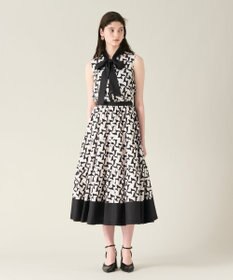 GRACE CONTINENTAL リボンプリントノースリーブトップ