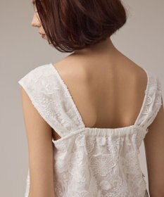チュール刺繍トップ / GRACE CONTINENTAL | GRACE CONTINENTAL