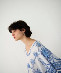 GRACE CONTINENTAL スカーフプリントポンチョトップ