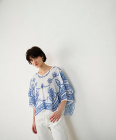 GRACE CONTINENTAL スカーフプリントポンチョトップ