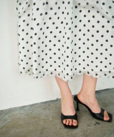 GRACE CONTINENTAL シアードットプリントスカート