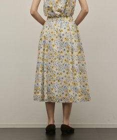 GRACE CONTINENTAL シアーフラワープリントジャガードフレアスカート