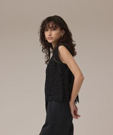 GRACE CONTINENTAL サークルレースノースリーブトップ