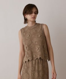 GRACE CONTINENTAL クロシュ刺繍トップ