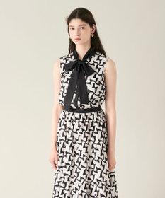 GRACE CONTINENTAL リボンプリントノースリーブトップ