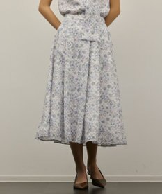 GRACE CONTINENTAL シアーフラワープリントジャガードフレアスカート