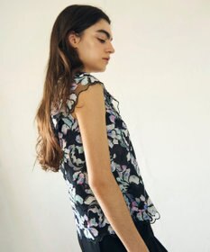 GRACE CONTINENTAL フラワー刺繍プリントトップ