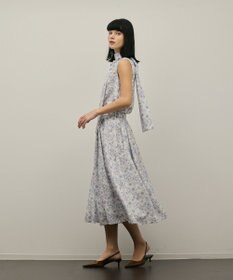 GRACE CONTINENTAL シアーフラワープリントジャガードフレアスカート