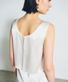 GRACE CONTINENTAL バックコンシャスサテンノースリーブ