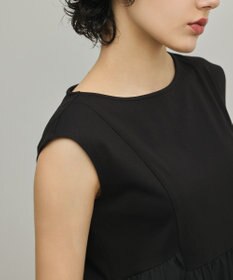 GRACE CONTINENTAL フレア切替カットトップ