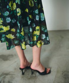 GRACE CONTINENTAL グラデフラワープリントワンピース