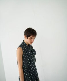 GRACE CONTINENTAL シアードットプリントブラウス