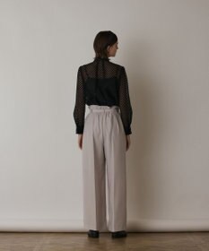 GRACE CONTINENTAL ドットオパールタイ付ブラウス